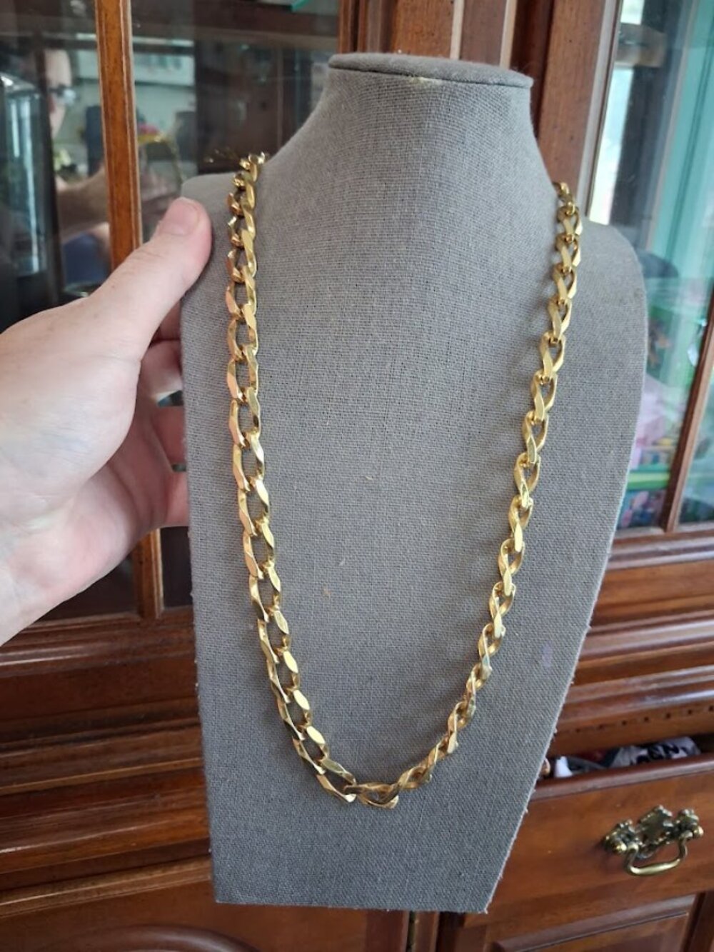 Thick 30 inch Monet chain necklace
